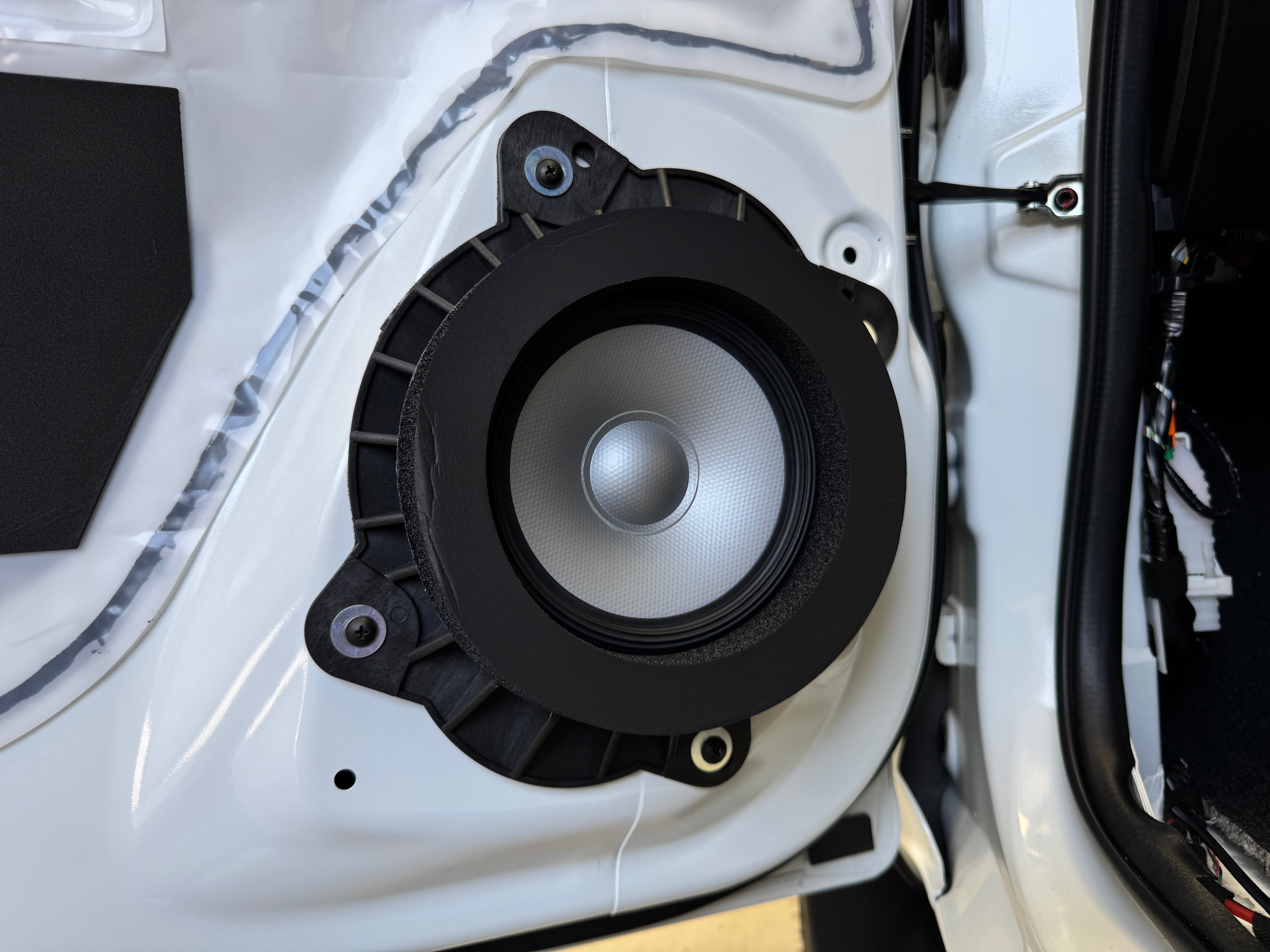 Isuzu Dmax Stage 2 Sound Pack - DIY Kit