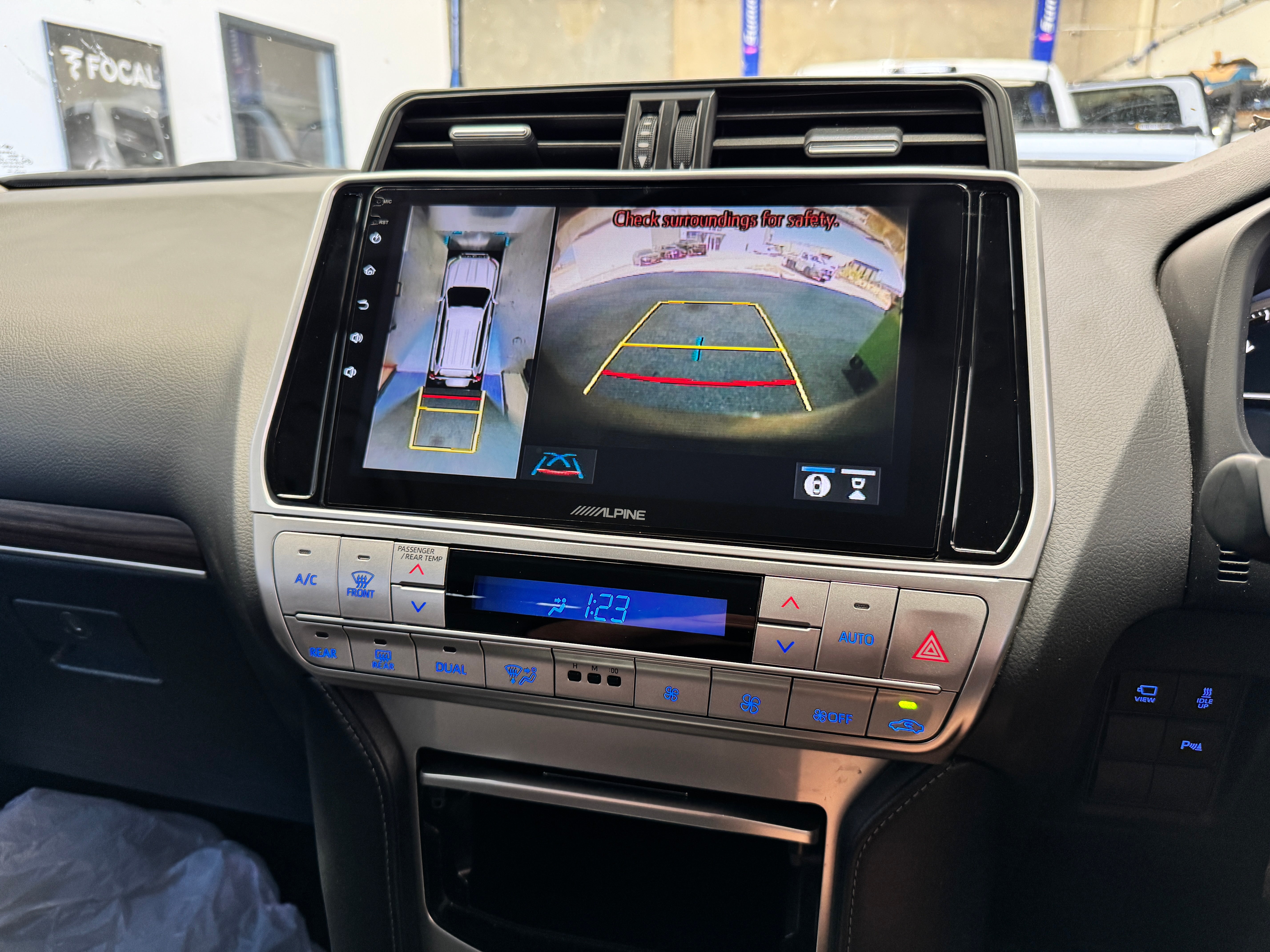 Toyota Prado 150 2018-2023 10.1" Fascia & Install Kit