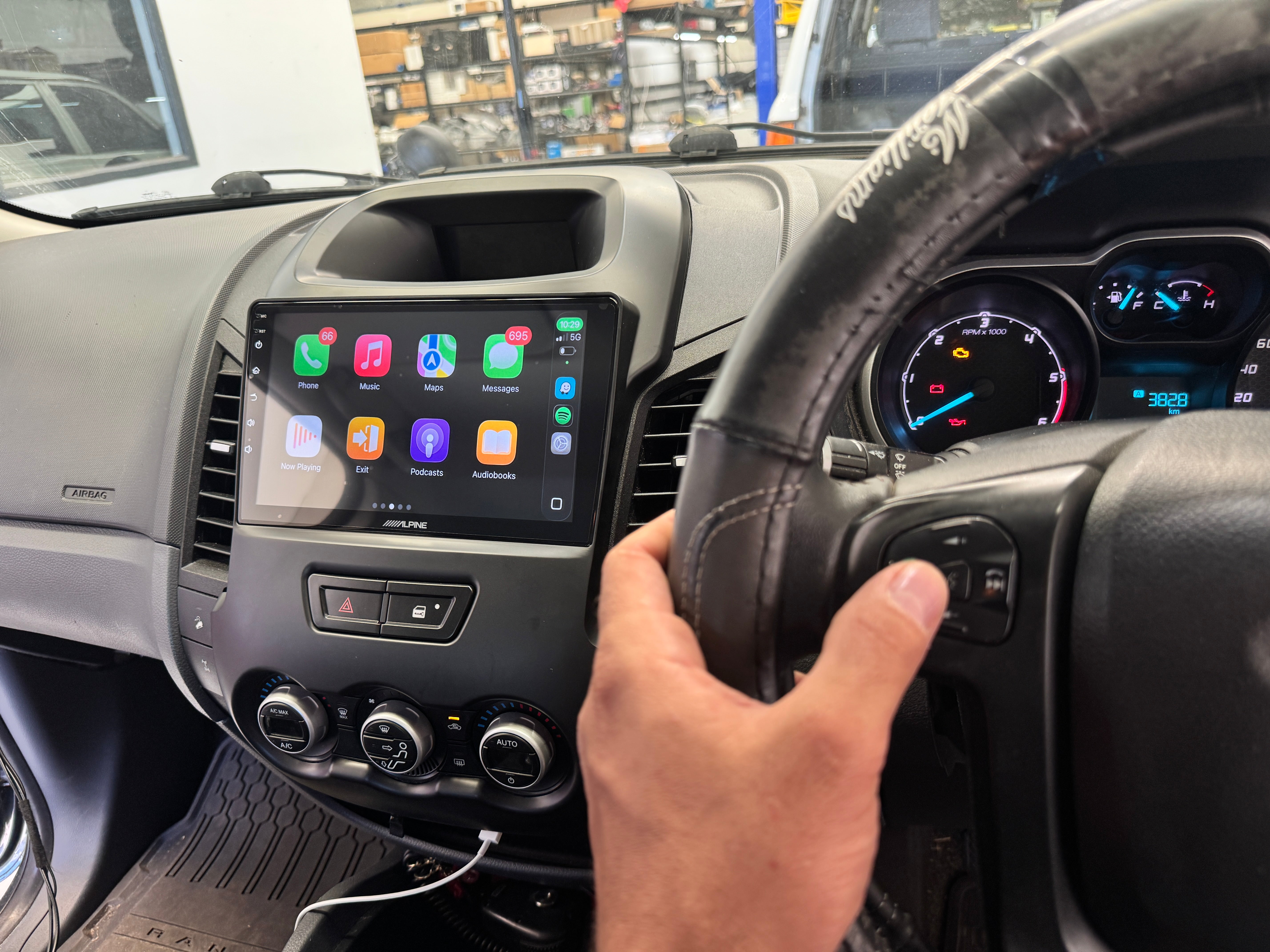 Ford Ranger PX1 2011-2015 9" Fascia & Install Kit