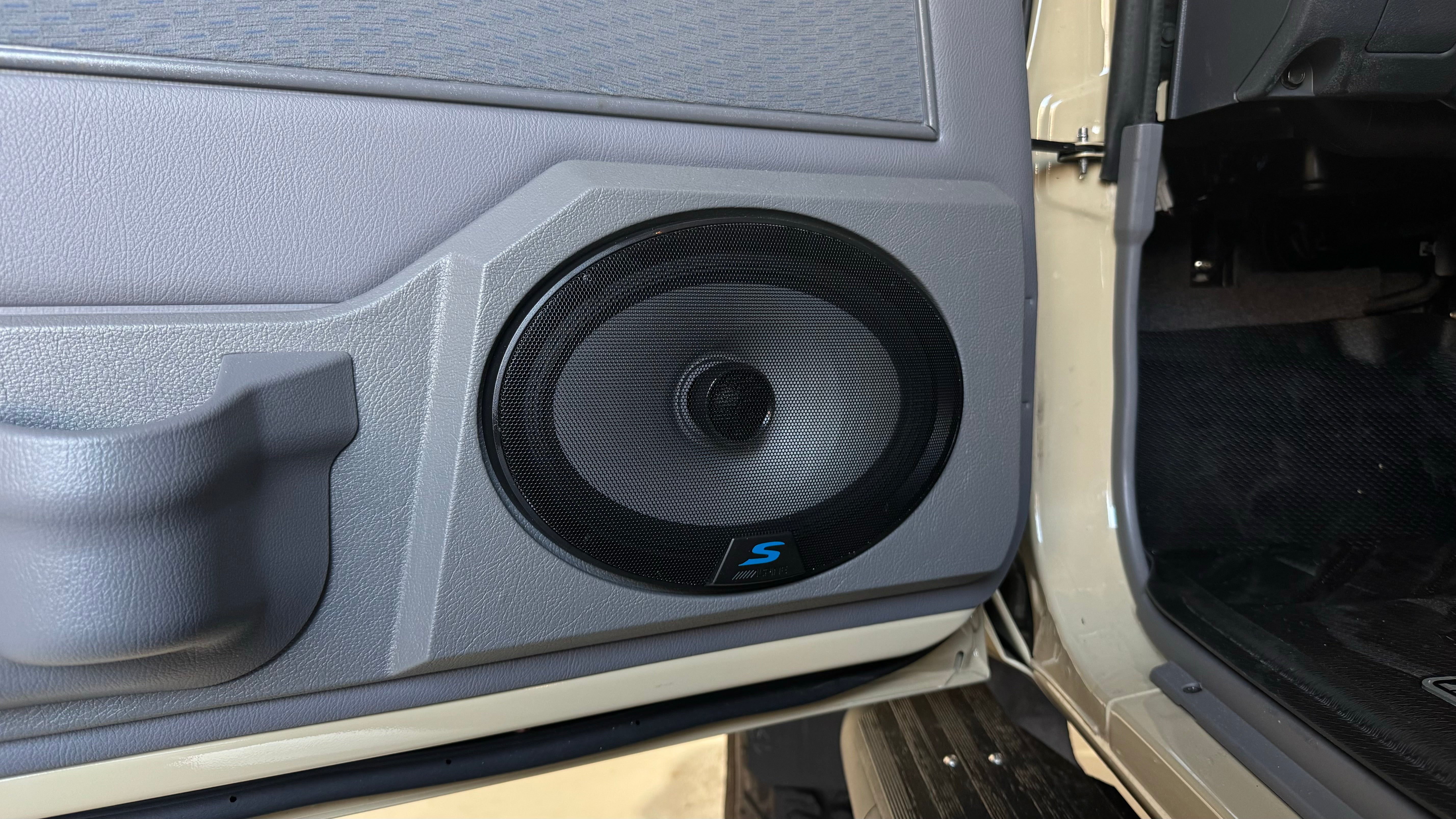 70 Series LandCruiser Stage 2 DIY Sound System  Speakers-Amplifier-Subwoofer