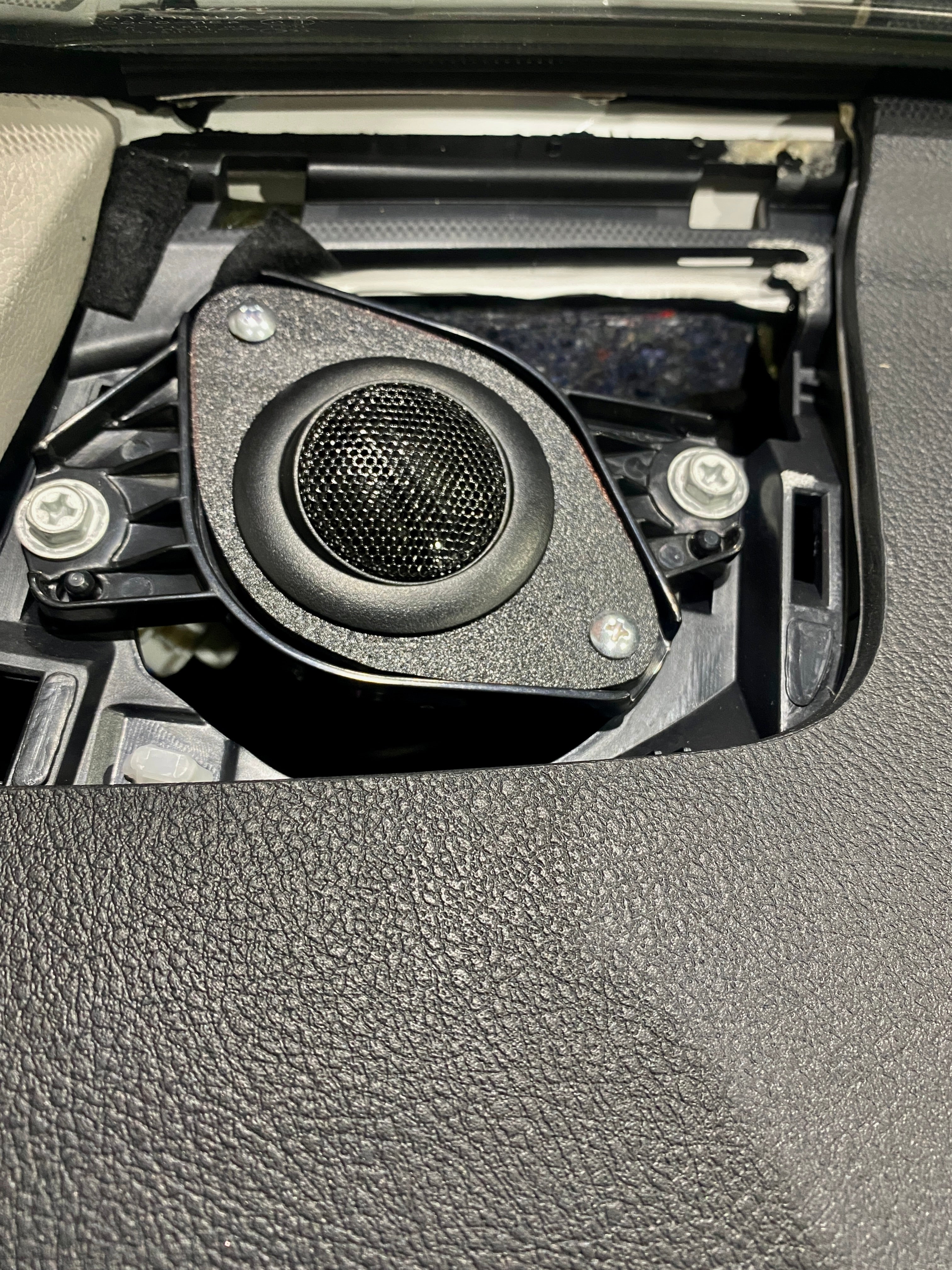 DIY LC200 Stage 2 Sound System