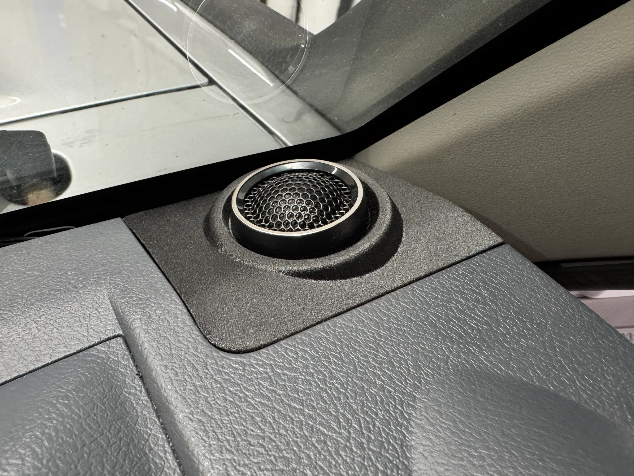 70 Series Landcruiser Dash Tweeter Pods